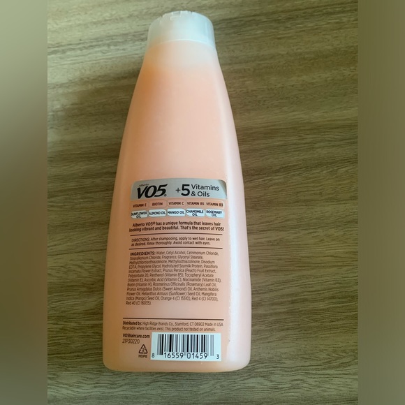 NWT VO5 Passion Fruit Smoothie Moisturizing Conditioner Soften & Shine 15 FL.OZ - Picture 4 of 4